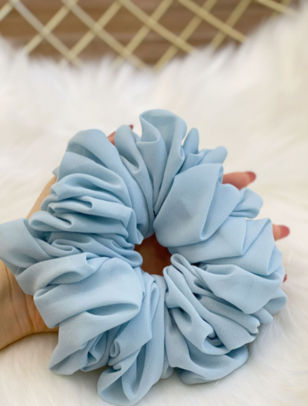 XL Scrunchie - Baby Blue