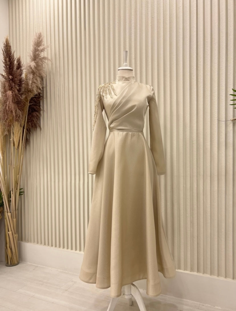 The Serena Dress - Champagne