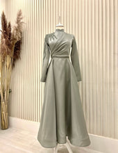 Load image into Gallery viewer, The Serena Dress - Mint
